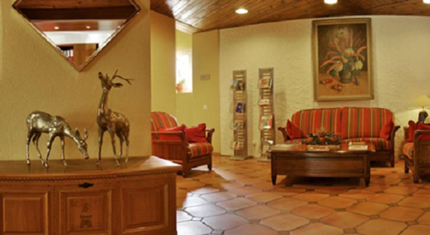 Hostellerie Les Chevreuils 로잔 내부 사진
